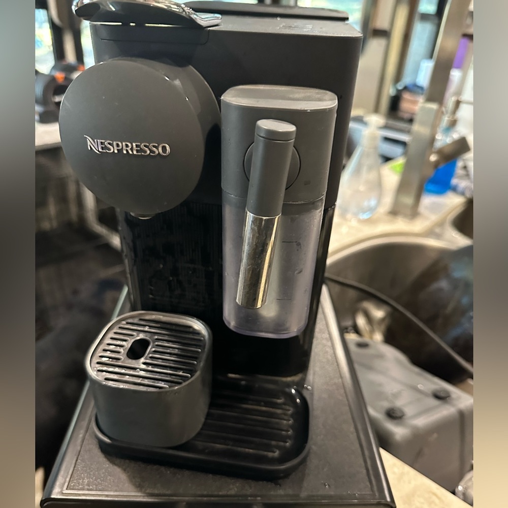 Nespresso Lattissima One Espresso Machine by DeLonghi with Pod Storage and Pods